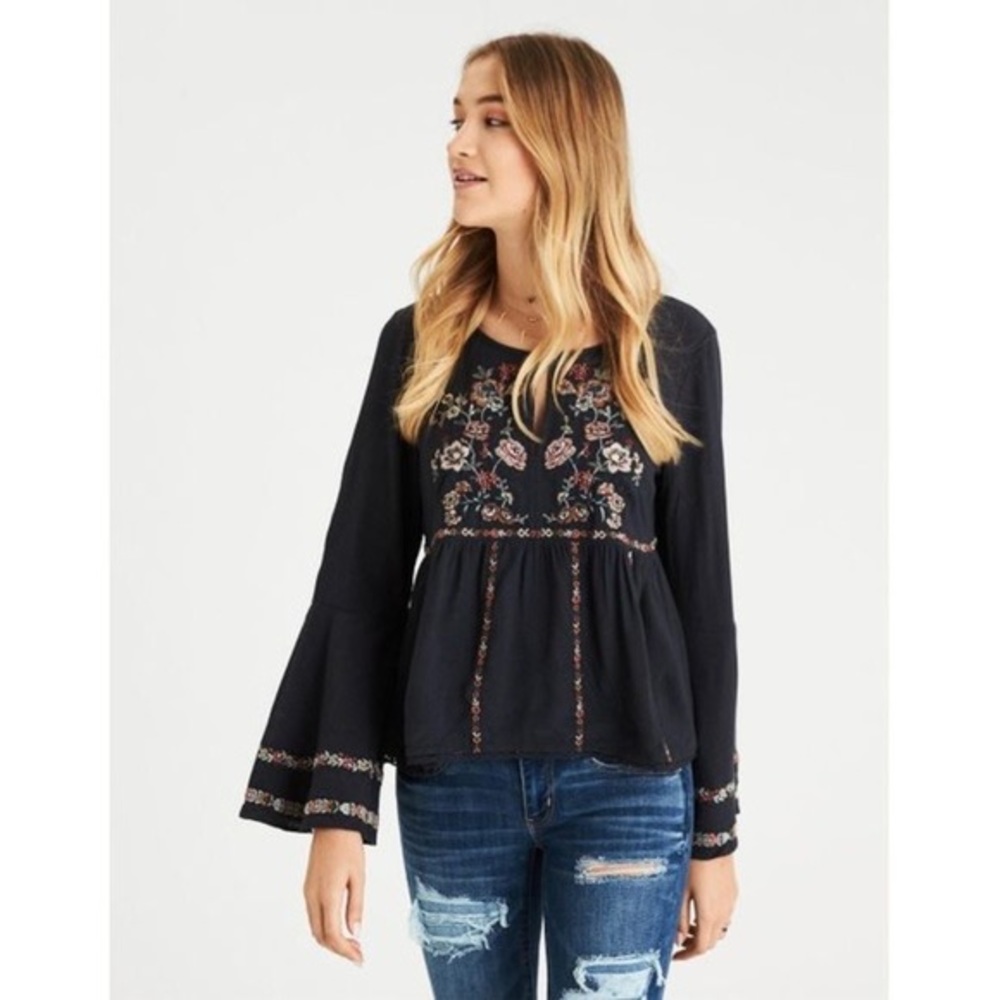 American Eagle Floral Embroidered Long Bell Sleeve Scoop Neck Babydoll Top Sz XS